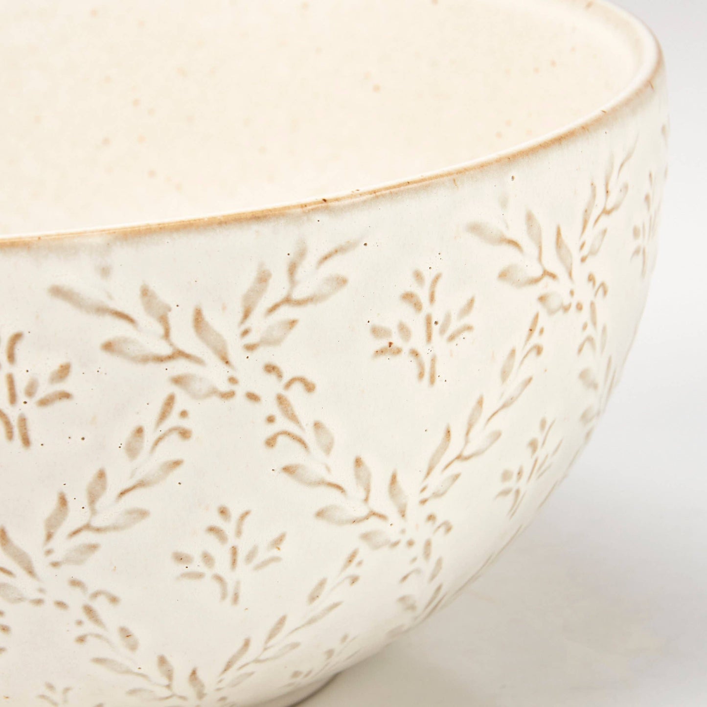 Small Cottage Vines Bowl