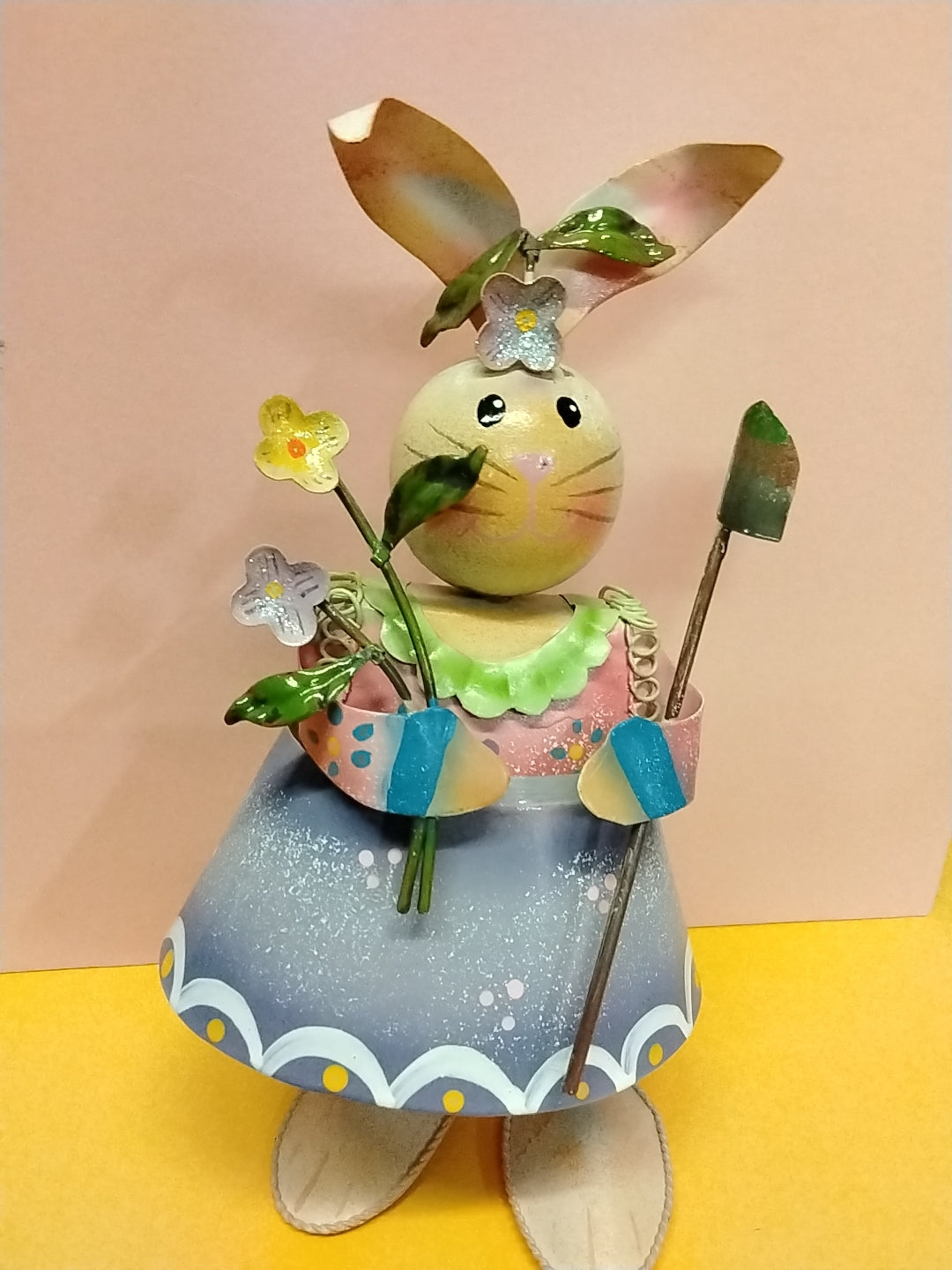 Bobble Body Rabit