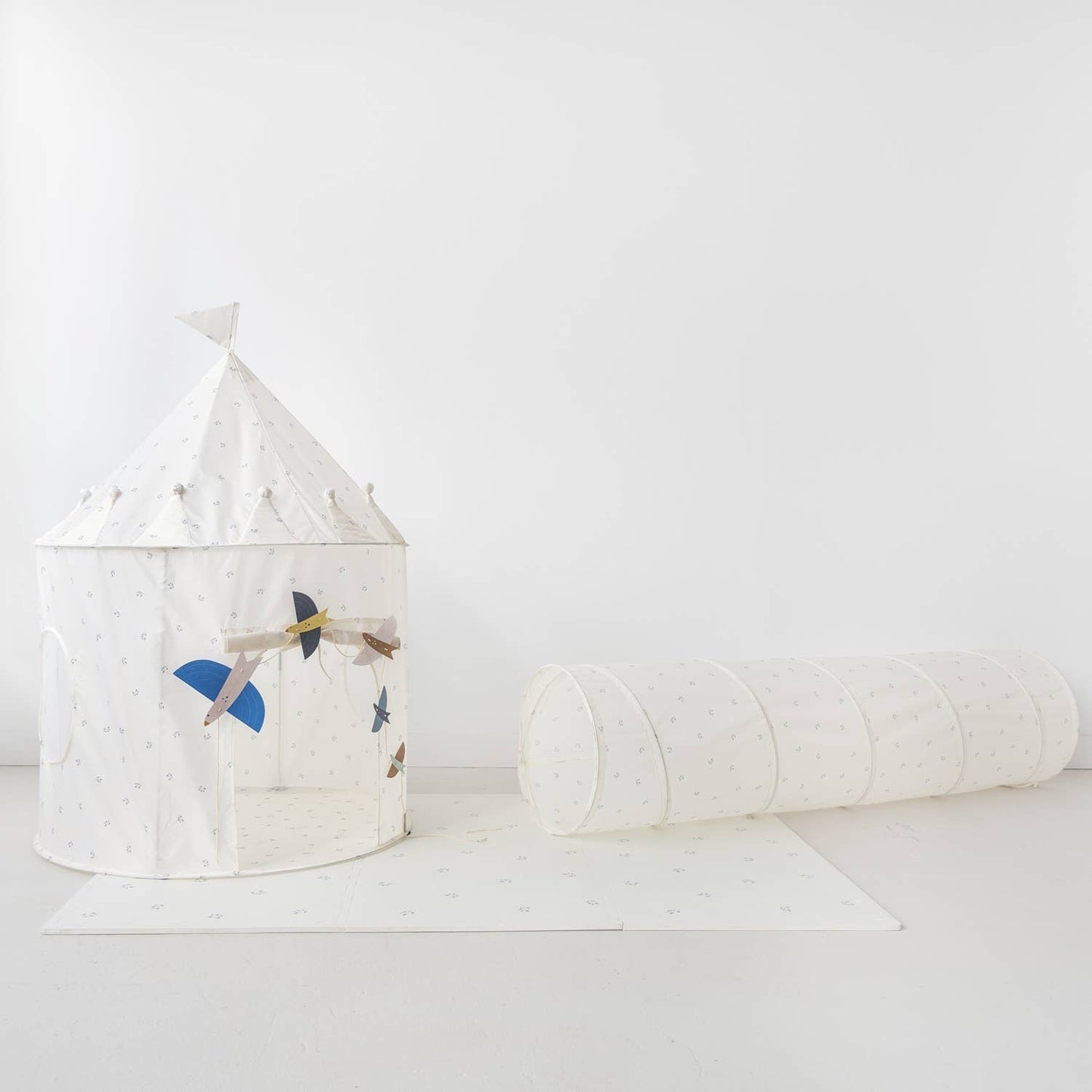 Play Tunnel with Eco-Friendly Recycled Fabric