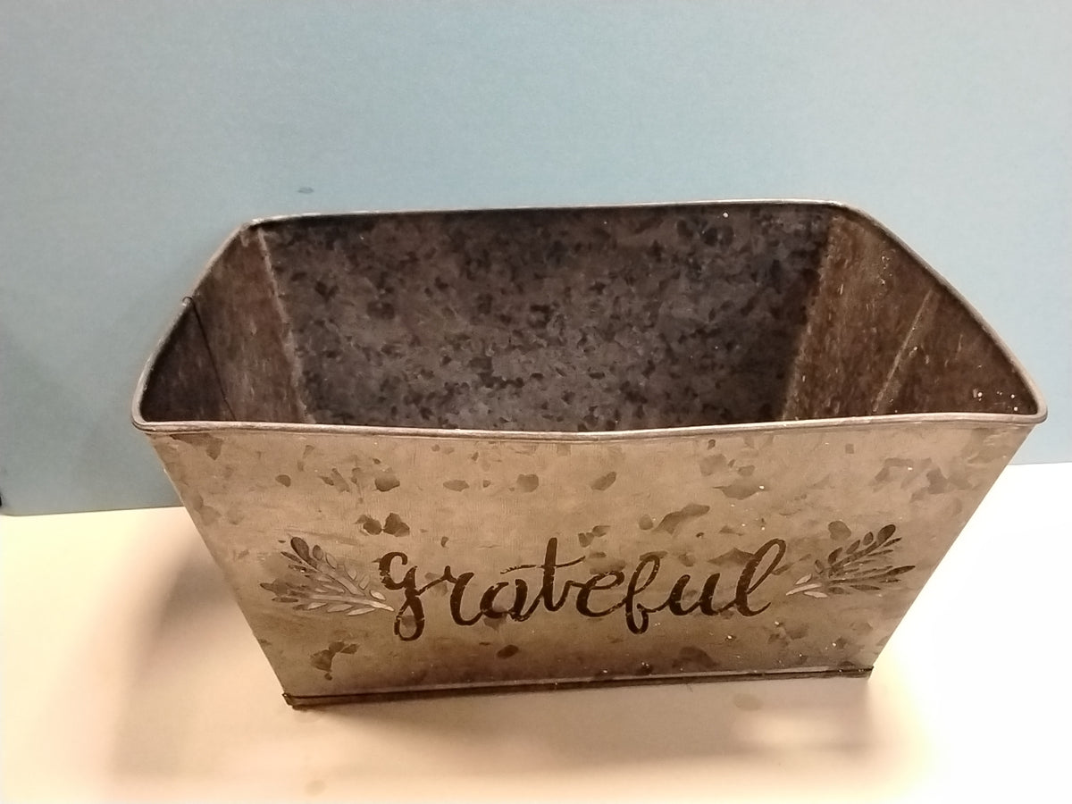 Tin Holder