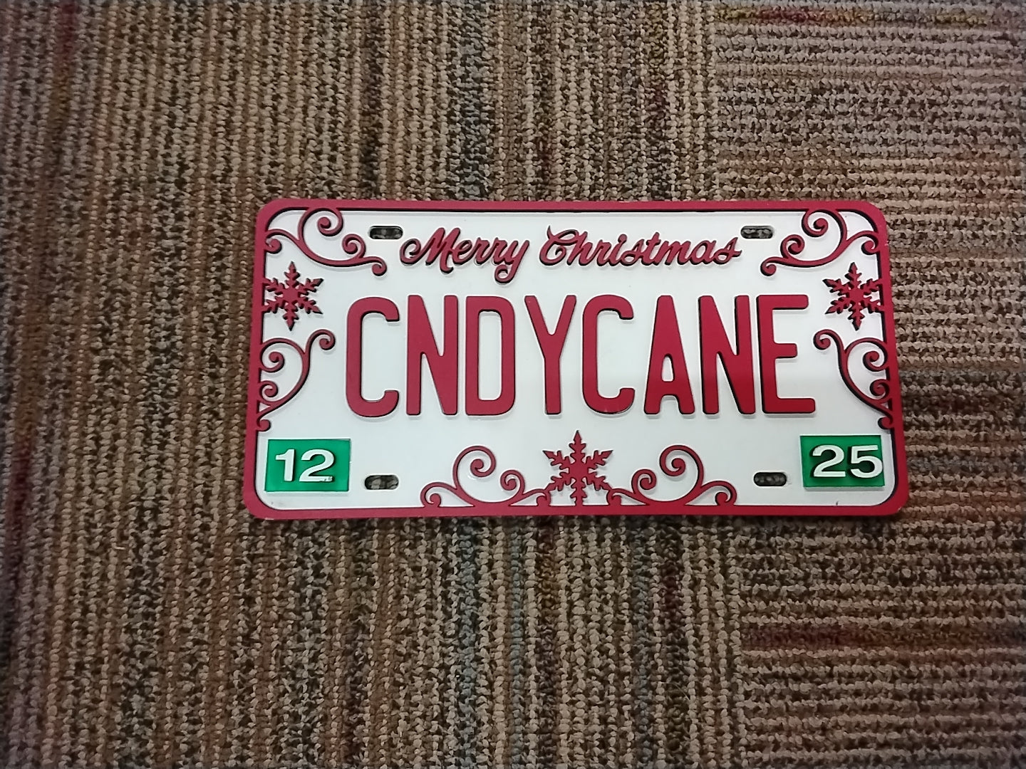 Christmas Lisense Plate Decor
