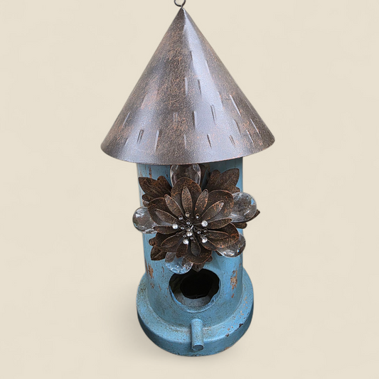 Rustic Birdhouse